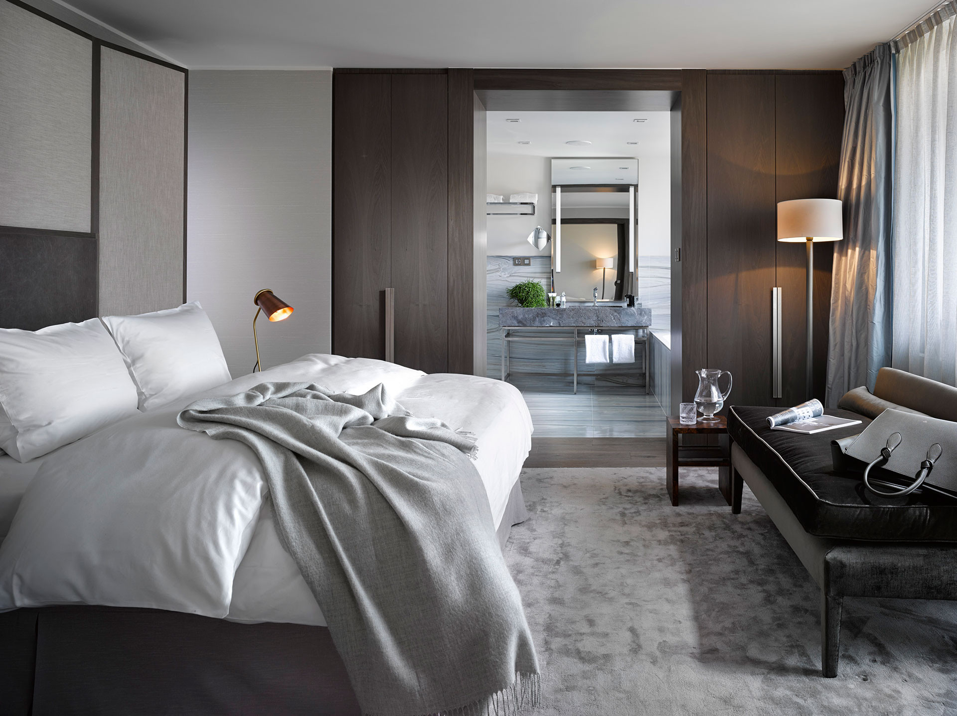Emblem Hotel