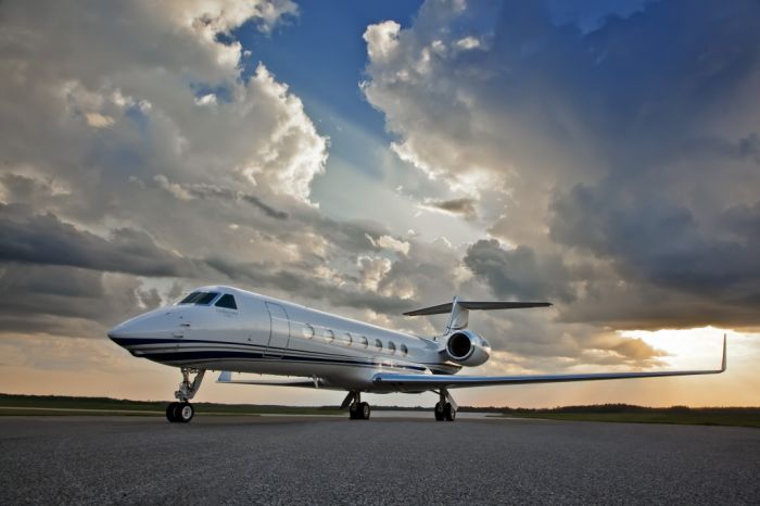 Exclusive Charter Jets