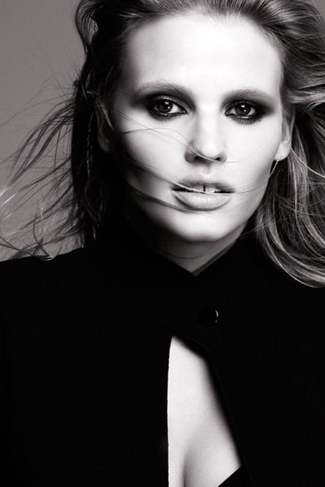 Lara stone for L'Oréal Paris