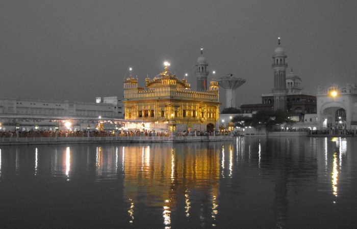 Golden Temple in Amritsar - The most sacred Sikh Takht in the w
