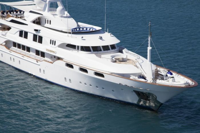 MY STARFIRE - Luxury Yacht Charter