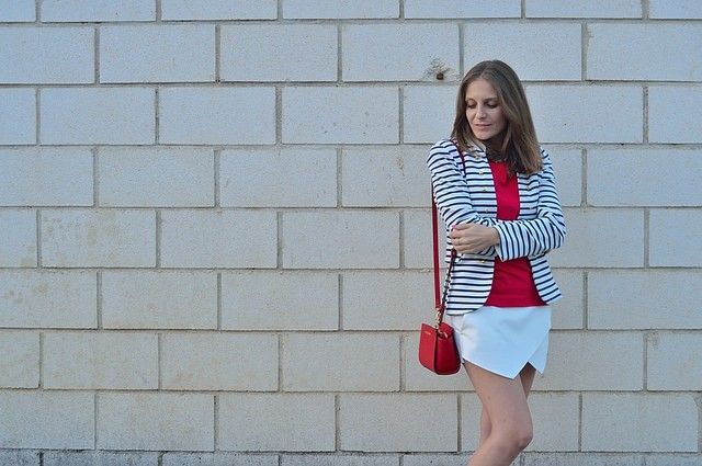 Cute and chic striped street style clothes