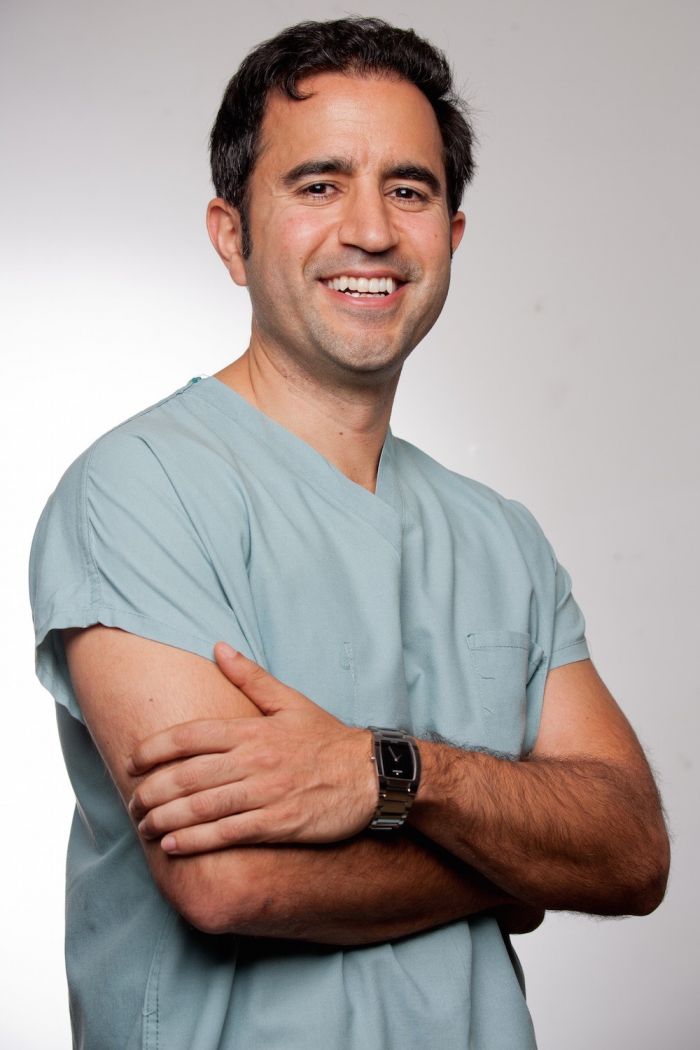 Dr. Farhad Sigari
