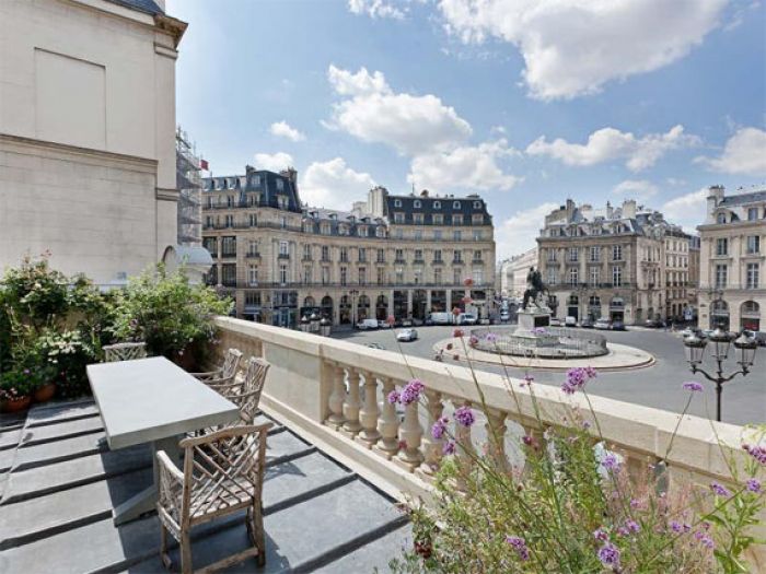 Historic Paris Mansion on Place des Victoires For Sale