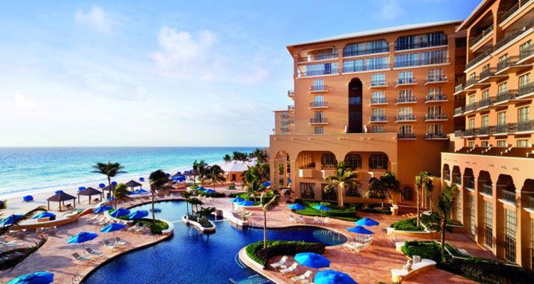 Ritz-Carlton, Cancun exterior