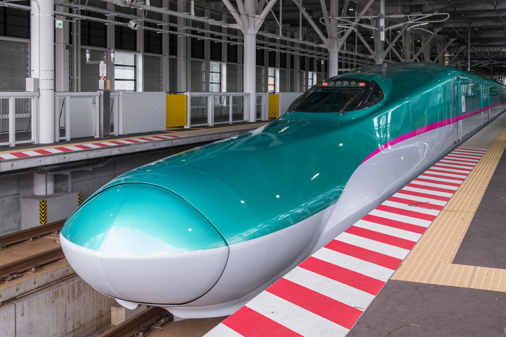 10 fastest trains in the world