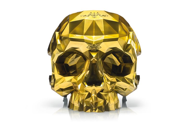 24k gold Skull Armchair