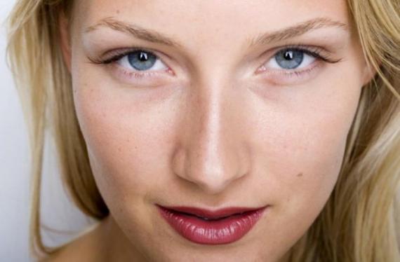 Luxurious lashes from Julie Michaud Prettyology
