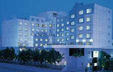 Gateway Hotel Akota