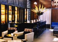 Thom Bar