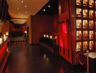 32 Lounge
