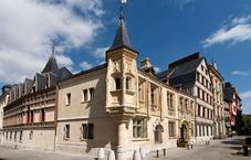 De Bourgtheroulde