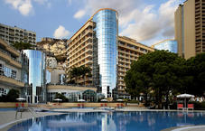 Le Méridien Beach Plaza