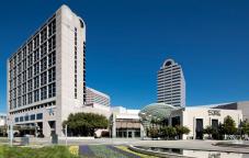 The Westin Galleria Dallas