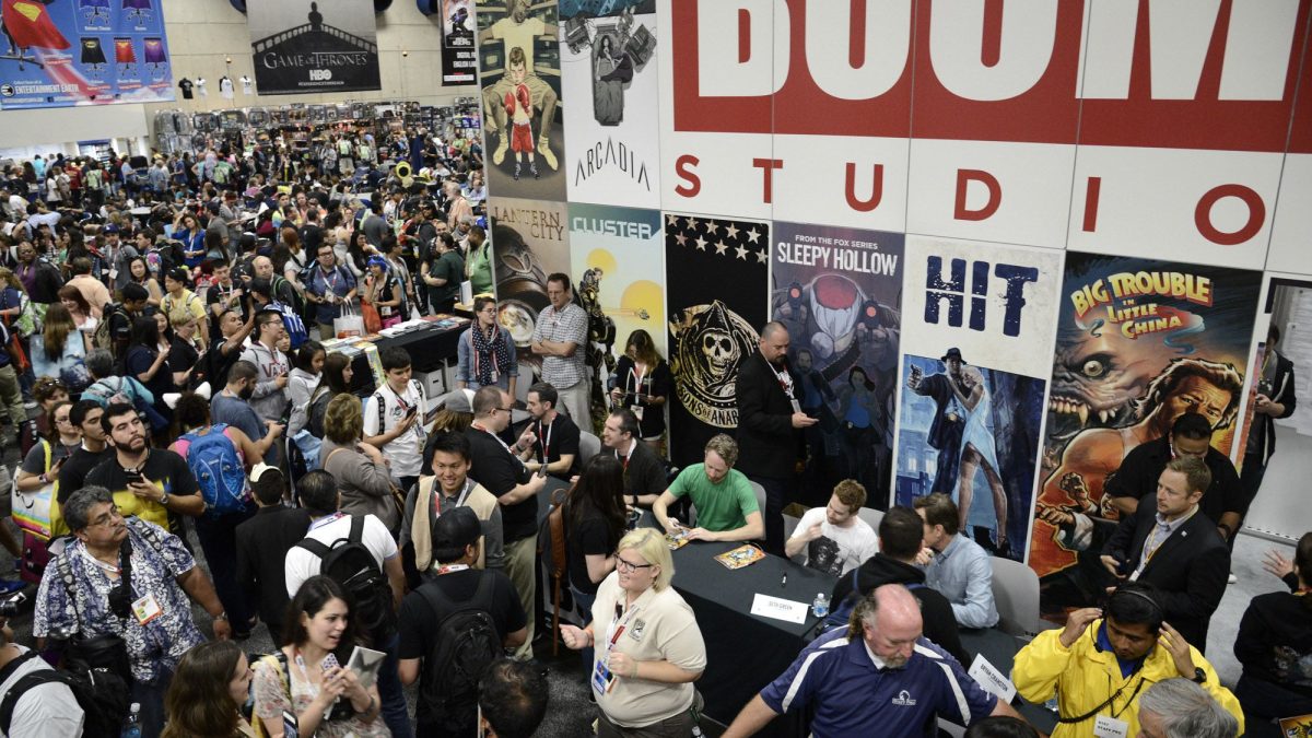 1960126comiccon_crackle
