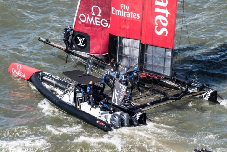 1996063_americas_cup_newyork_NZ