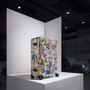Rimowa80_Instagram_Still_Image_1x1_1200X1200px_Kevin_Liu