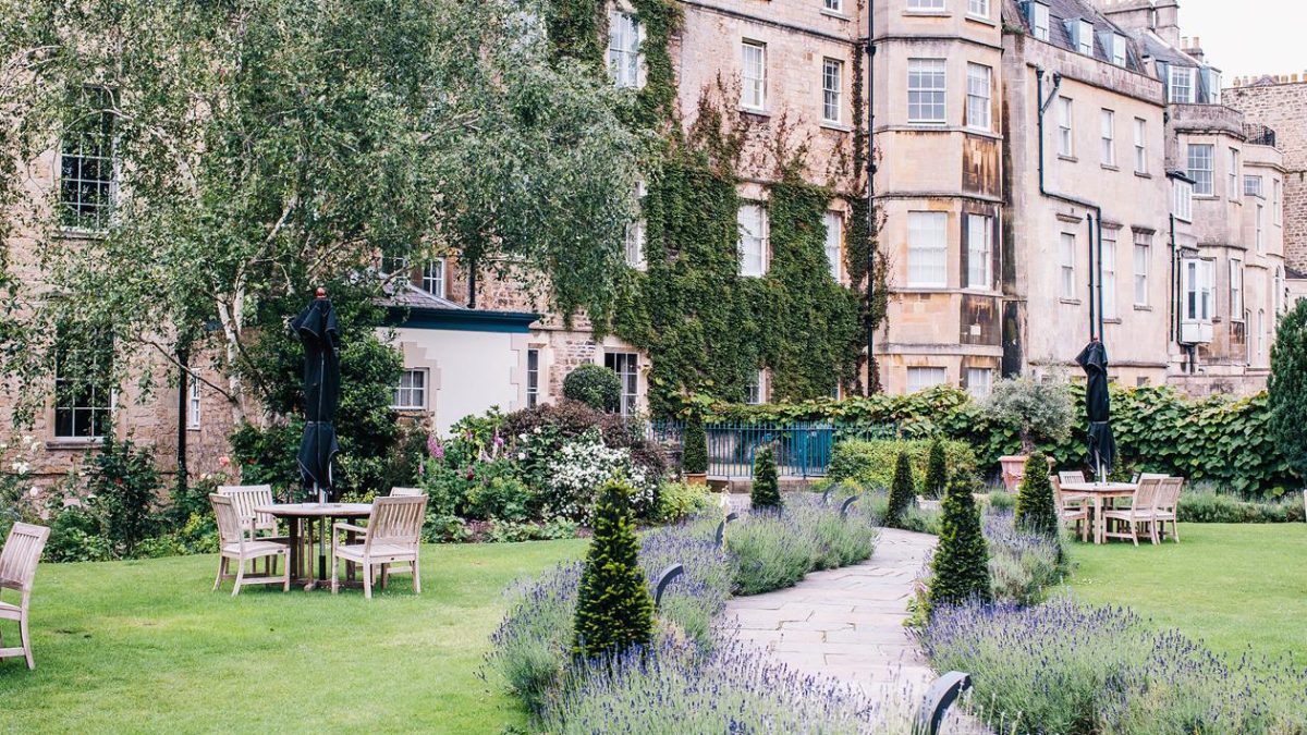 the-royal-crescent-hotel-and-spa-coco-x-heart-full-of-tea-6