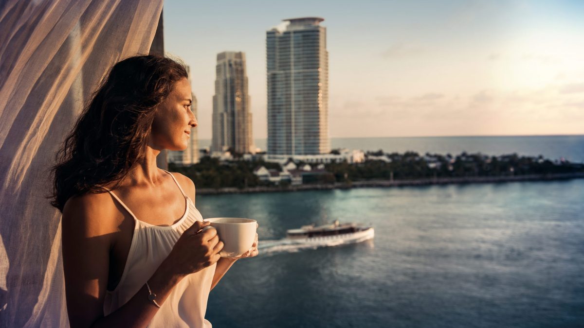 FI_Jan15_Terrace_sunrise_384_RETUCHED-1-2560x1618-1