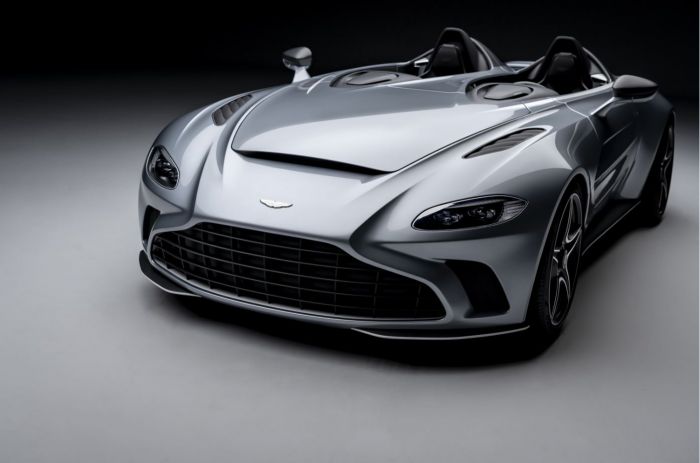 aston1