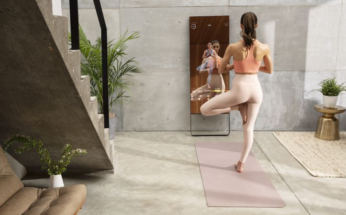 190509_Mirror_1083_04_1538x1000