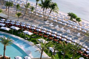114_Pool shots from balcony_9794.jpg