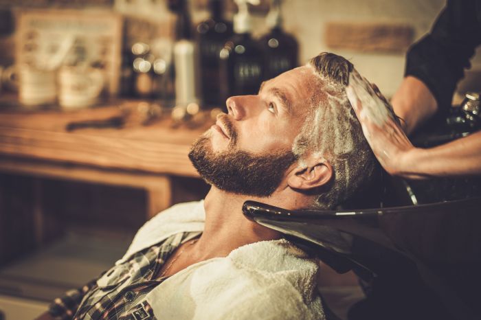 mensgrooming_shutterstock_299869496
