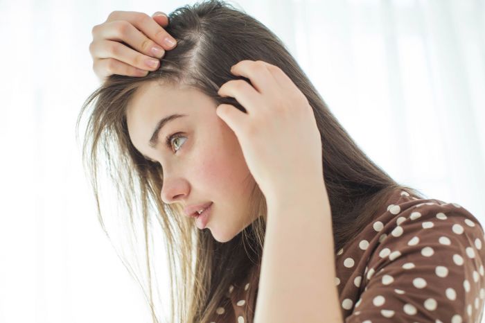 womansshutterstock_585543998