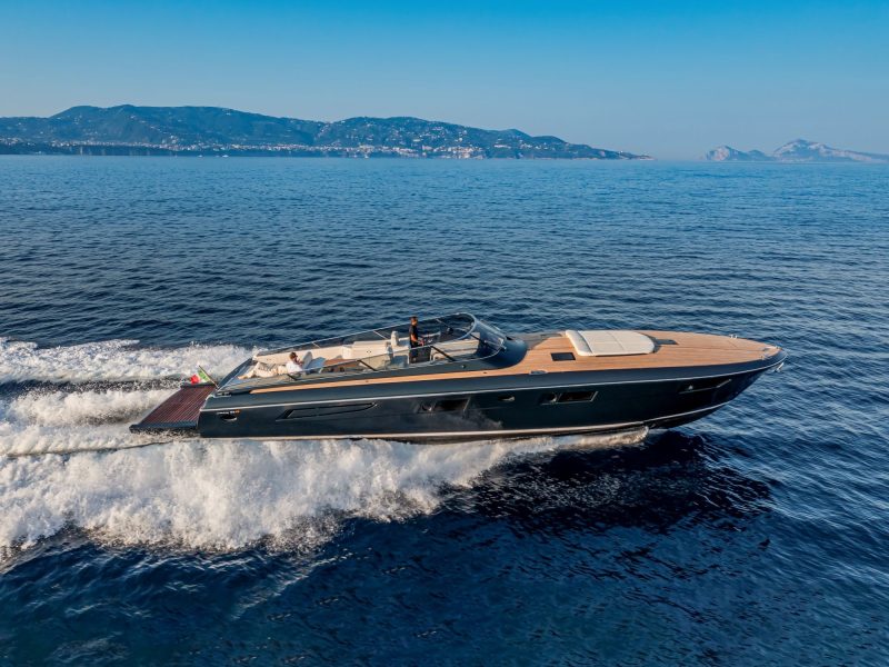 Ferretti-Group-at-the-Miami-International-Boat_Image