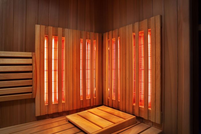 sauna_inflared_stock_731707603