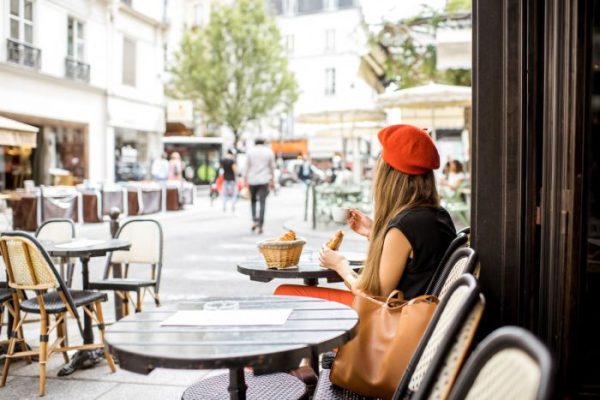 pariscafe_shutterstock_699033019-5