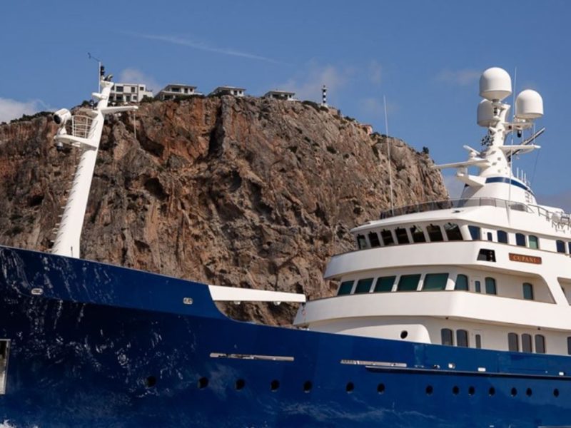 1Denship_YachtMain_4157055