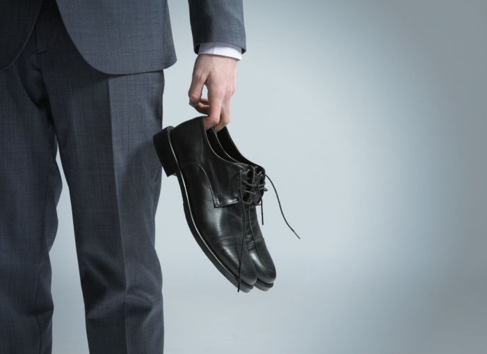 mensshoes_shutterstock_99323747