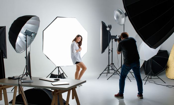 models_shutterstock_2090107999-1