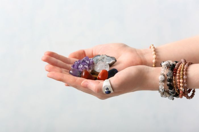 gems_shutterstock_2097549469-1