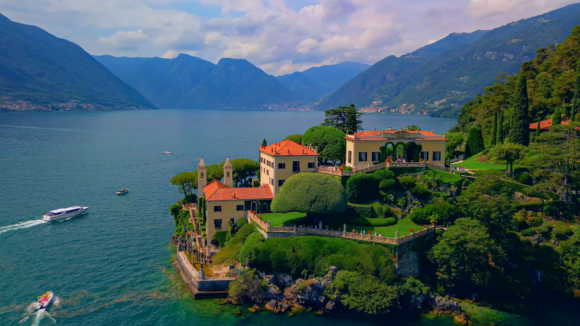 LK_shutterstock_2487948953