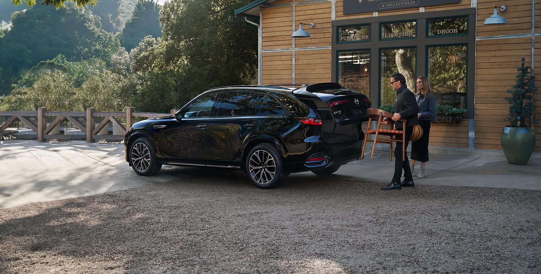 2025-Mazda-CX-12370Hero