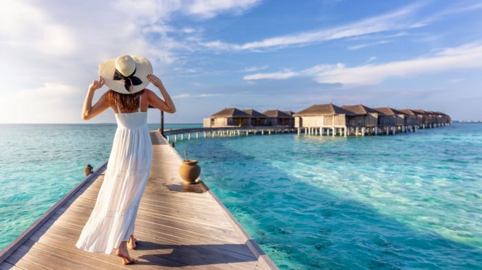 x_maldives_main_shutterstock_2406250947-1