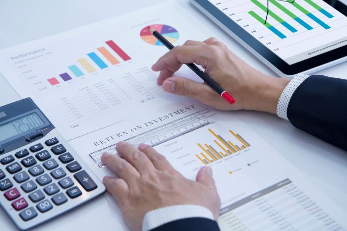 investment_shutterstock_1074844493-1