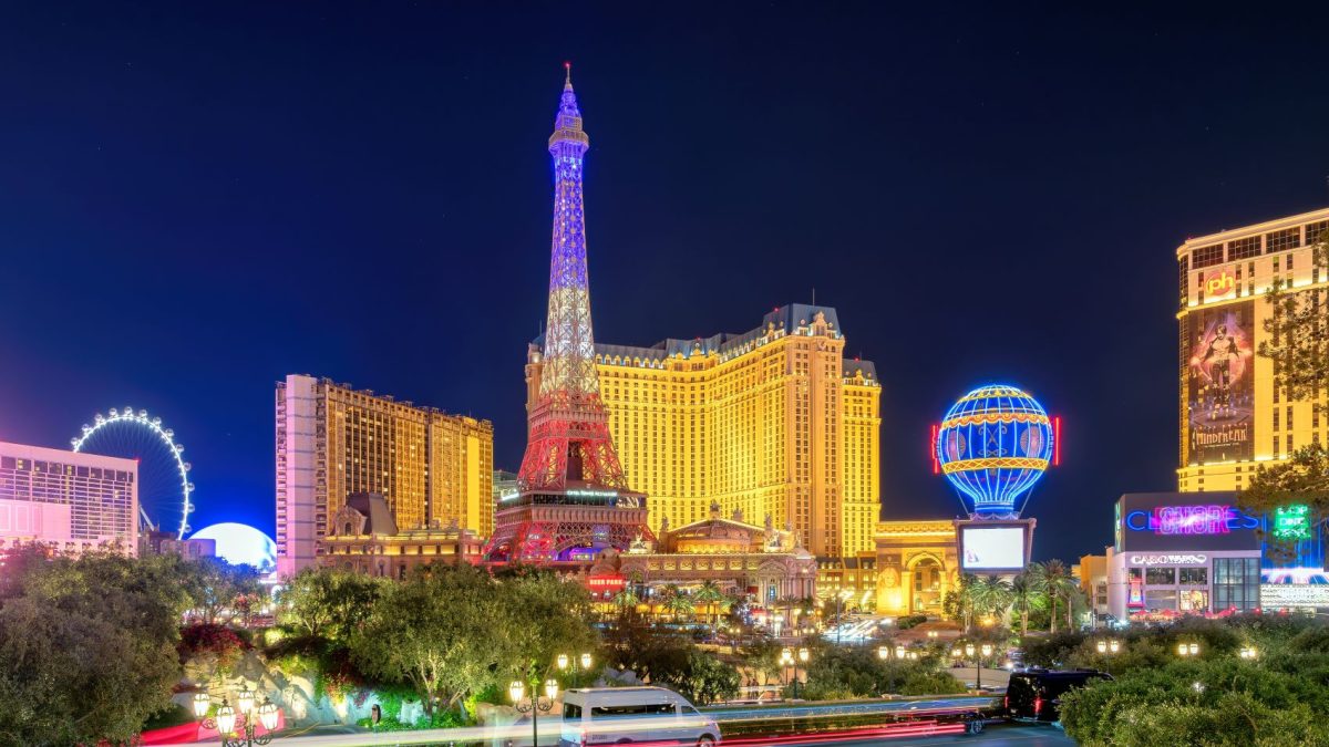 vegas_shutterstock_2507183391-1