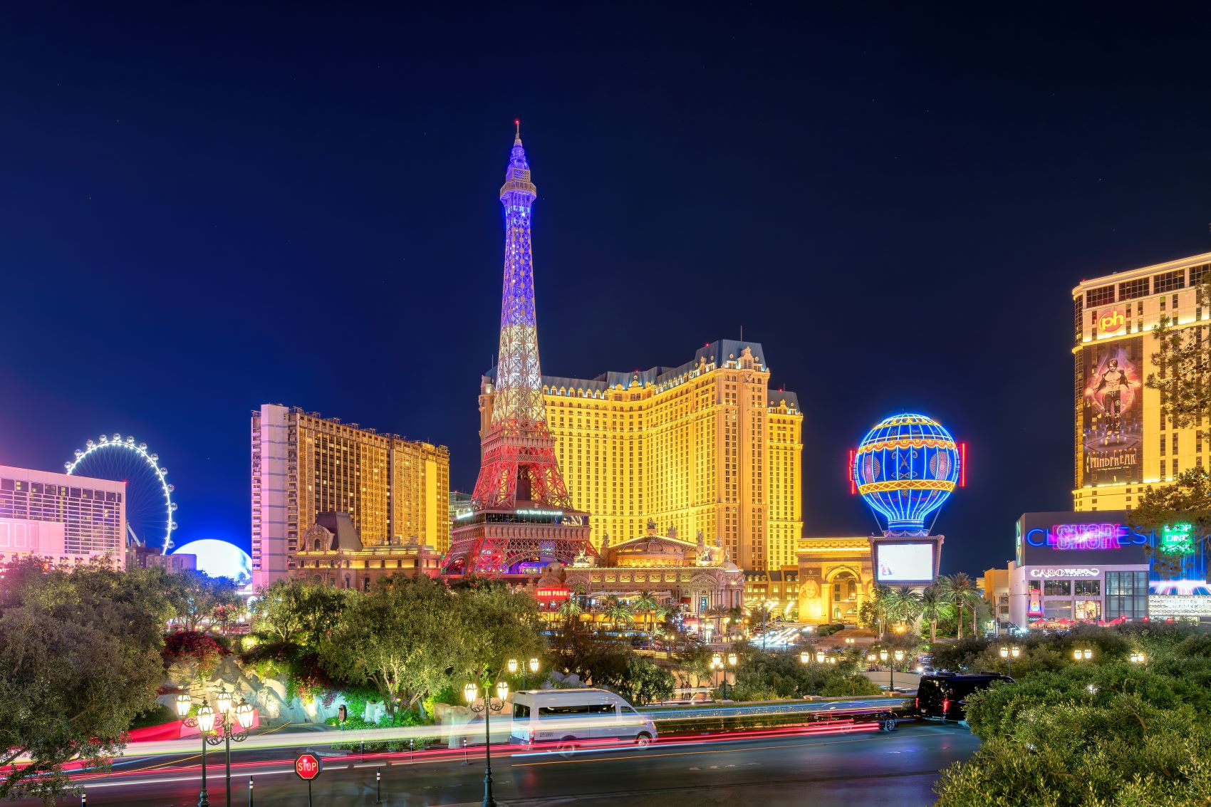 vegas_shutterstock_2507183391-1