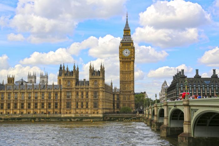 big_ben_shutterstock_1492457549-1