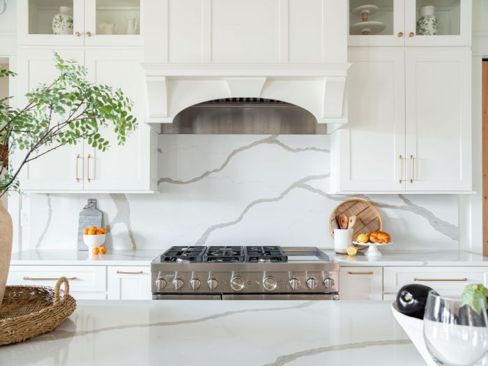 backsplash_shutterstock_2471137009-1