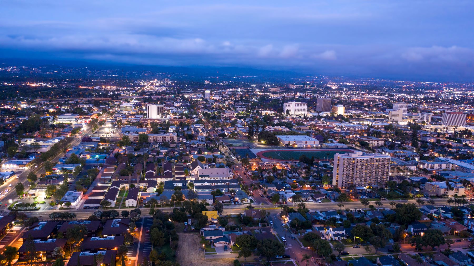 santa_ana_shutterstock_1735845896-1