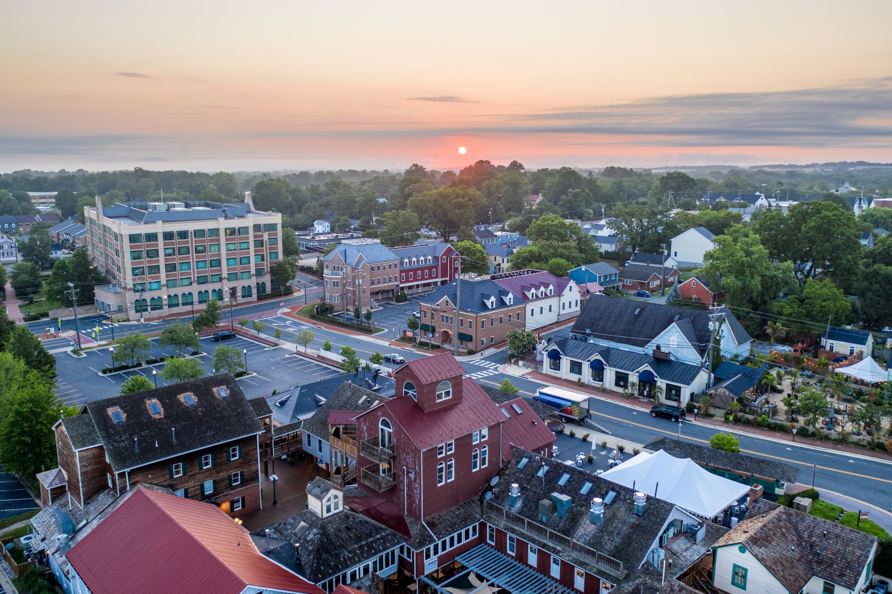 leesburg_shutterstock_2003854799-1