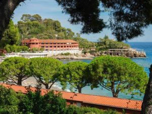 Three Perfect Days at the Monte-Carlo Beach