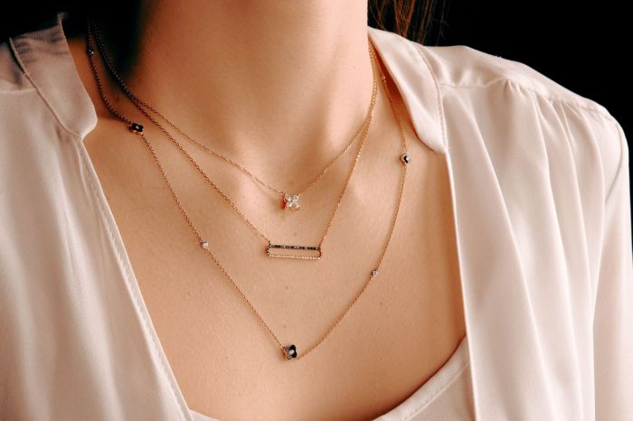 The Top 15 Minimalist Fine Jewelry Brands You Need to Know