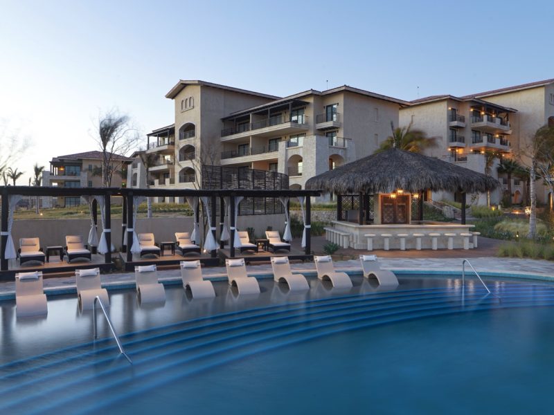 Experience the  Culinary Excellence and Scenic Dining at Solmar Hotels & Resorts in Los Cabos
