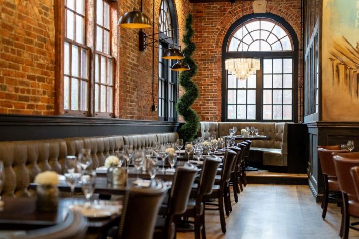 Dining Out At This Portsmouth, NH Restaurant Never Tasted So Good