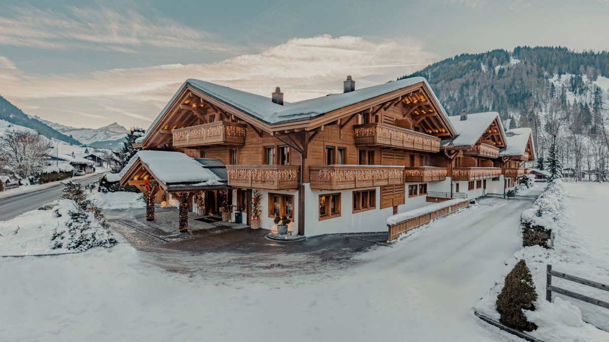 aUltima-Collection-Gstaad-Exterior-13z-4454
